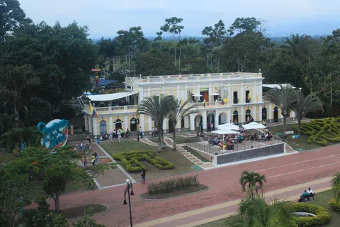 Bahnhof im Parque del Café