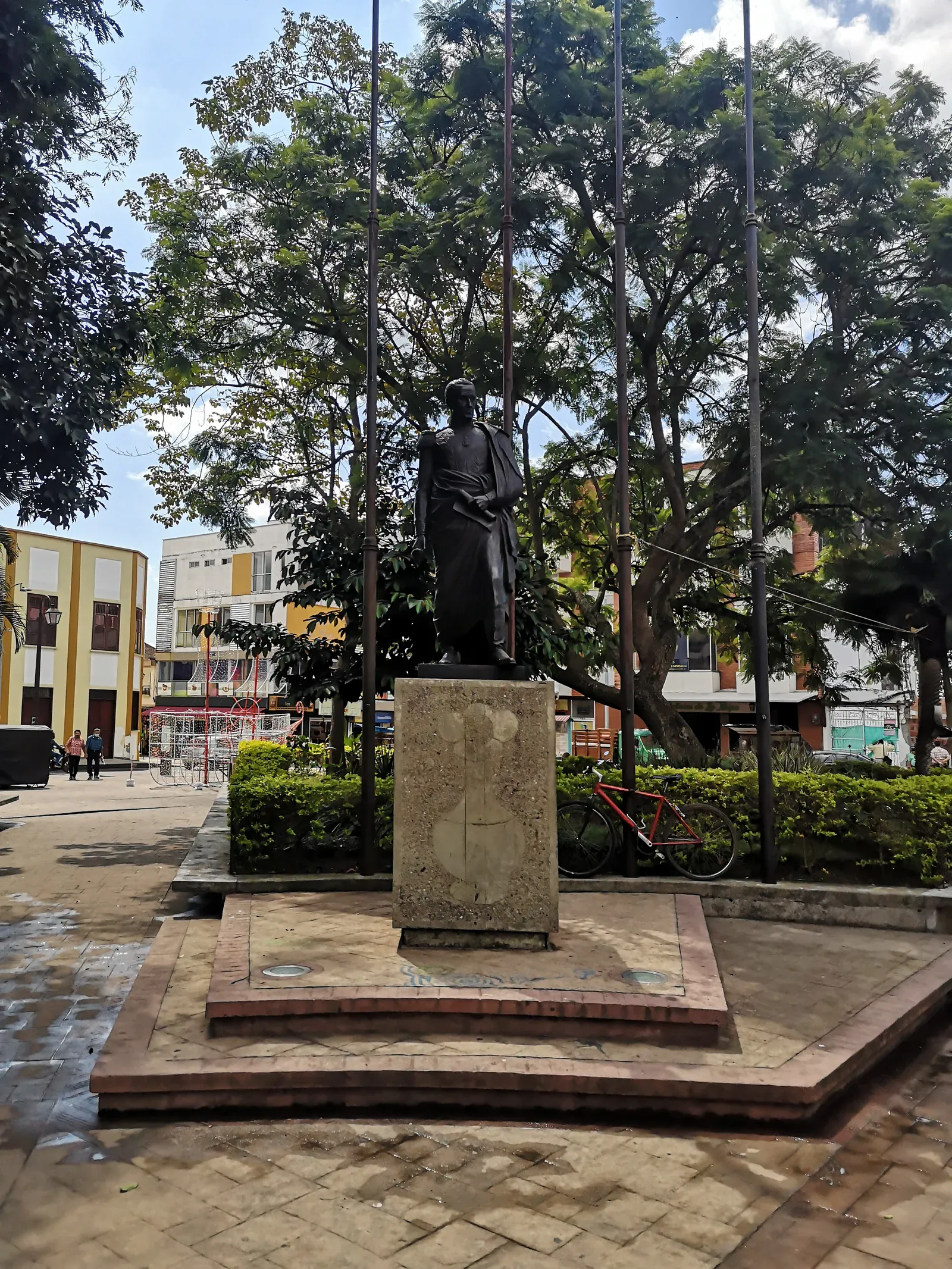 Bolívar-Statue auf dem Platz von Quimbaya